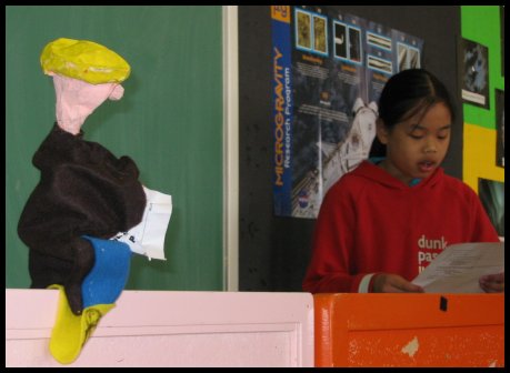 4Puppets2 005.jpg